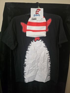 Dr. Seuss Black Tee with White Cat Graphic & Red-White Striped Beanie
